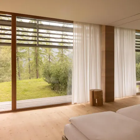 Hotell Vigilius Mountain Lana