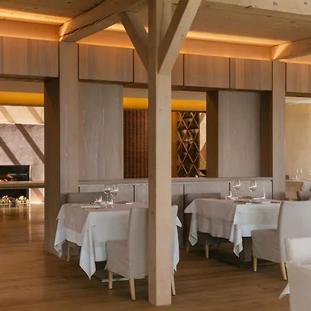 Hotell Vigilius Mountain Lana